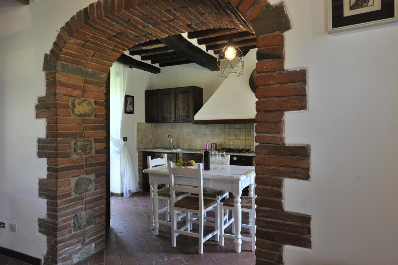 La Casa Colonica Villa Tuoro sul Trasimeno Buitenkant foto