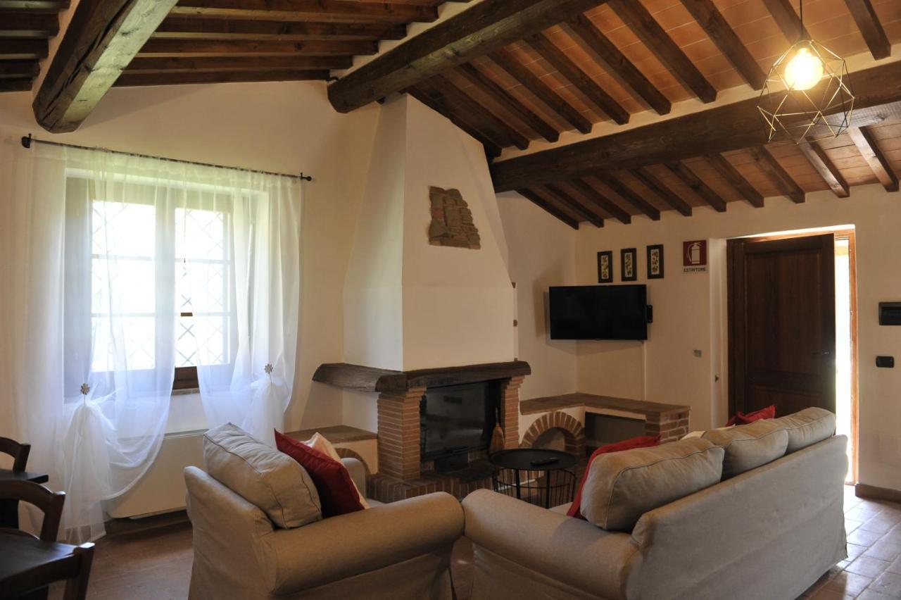 La Casa Colonica Villa Tuoro sul Trasimeno Buitenkant foto