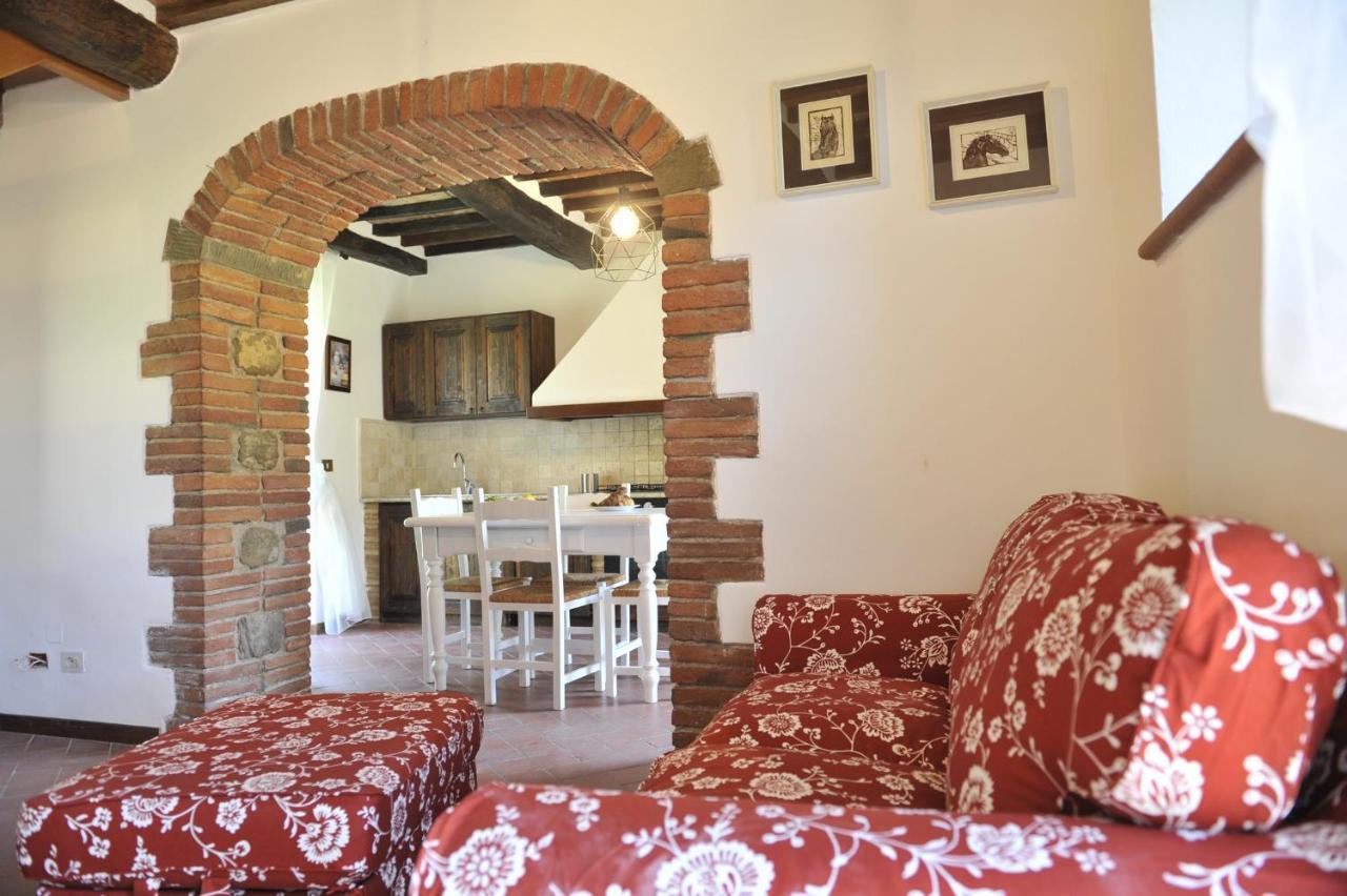 La Casa Colonica Villa Tuoro sul Trasimeno Buitenkant foto