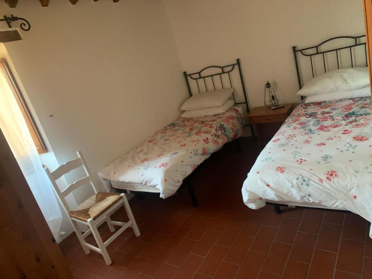 La Casa Colonica Villa Tuoro sul Trasimeno Buitenkant foto
