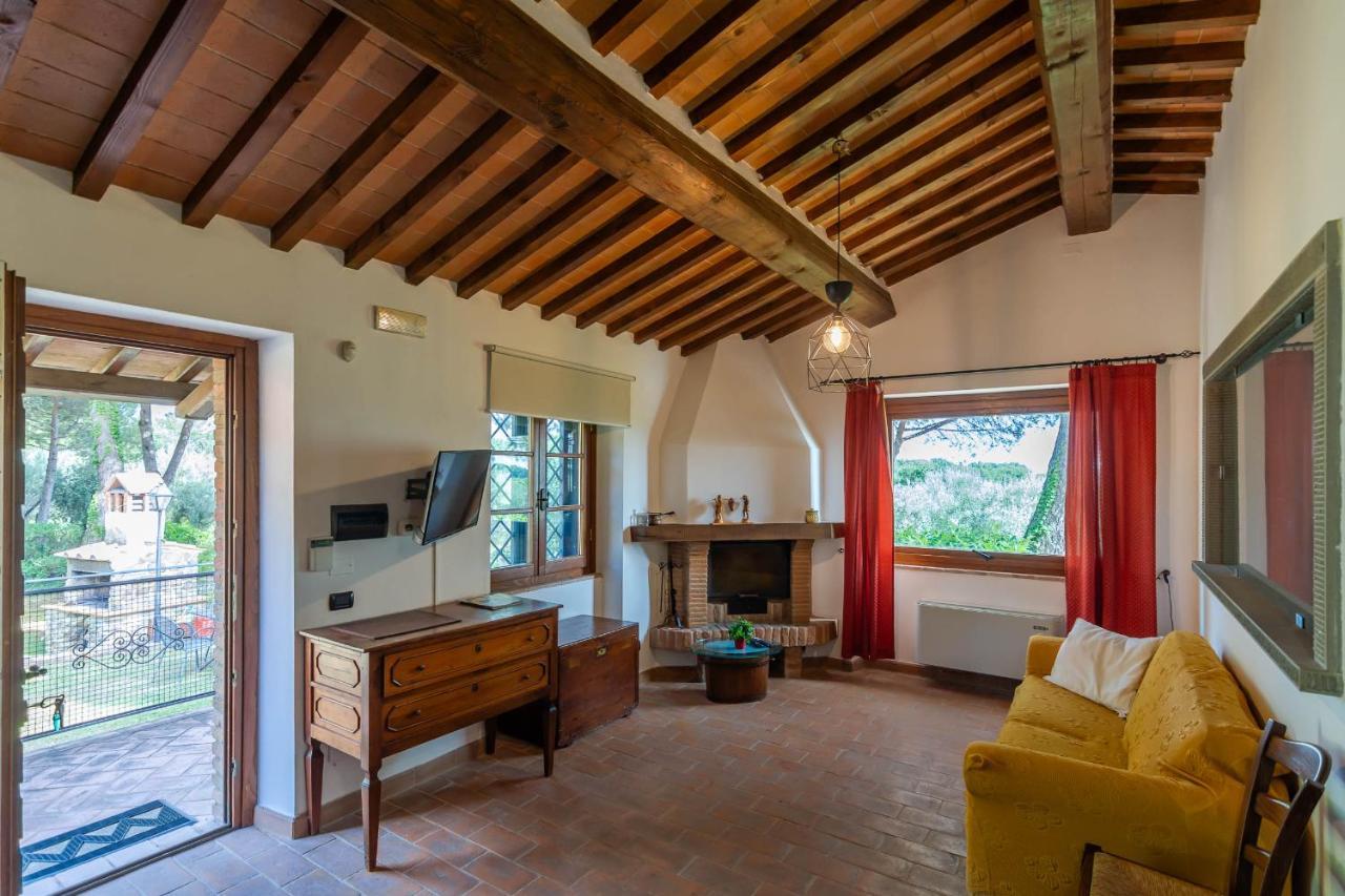 La Casa Colonica Villa Tuoro sul Trasimeno Buitenkant foto