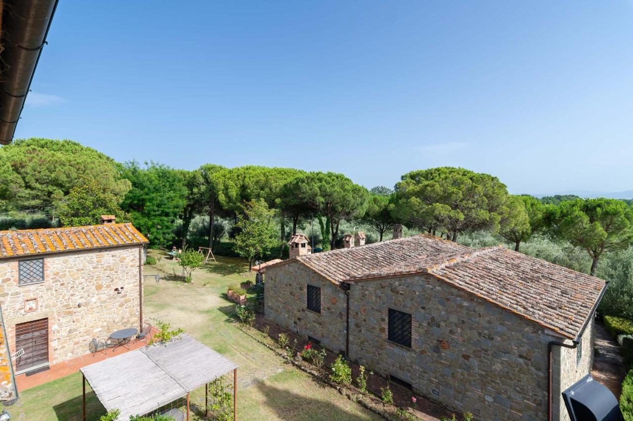 La Casa Colonica Villa Tuoro sul Trasimeno Buitenkant foto