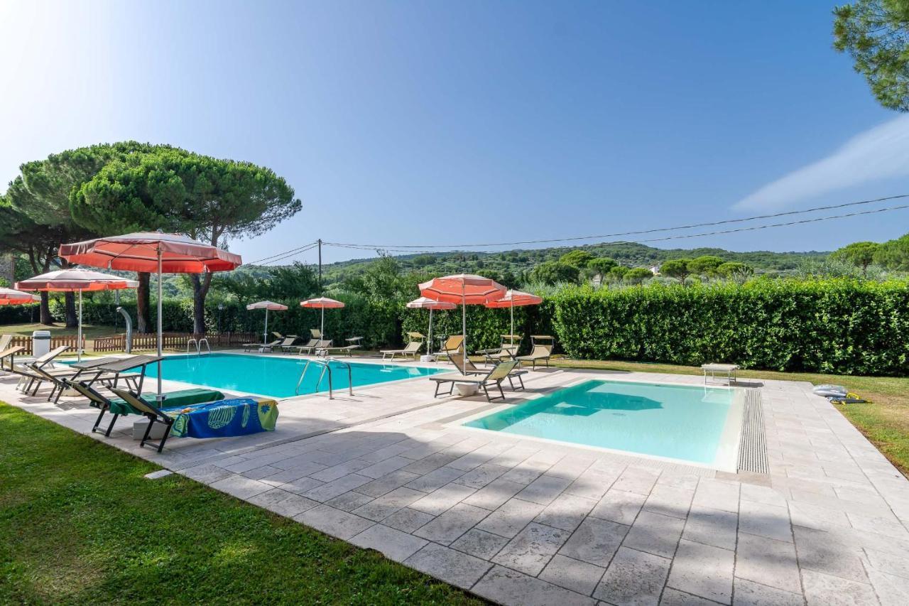 La Casa Colonica Villa Tuoro sul Trasimeno Buitenkant foto