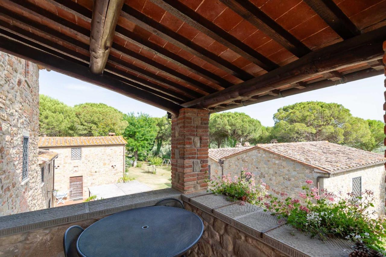 La Casa Colonica Villa Tuoro sul Trasimeno Buitenkant foto