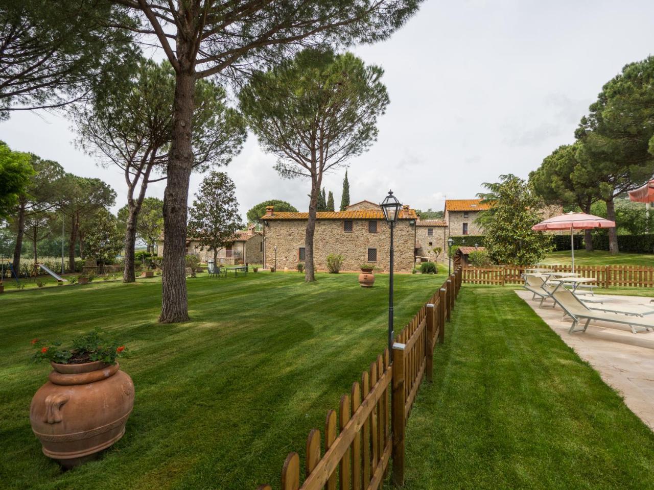 La Casa Colonica Villa Tuoro sul Trasimeno Buitenkant foto